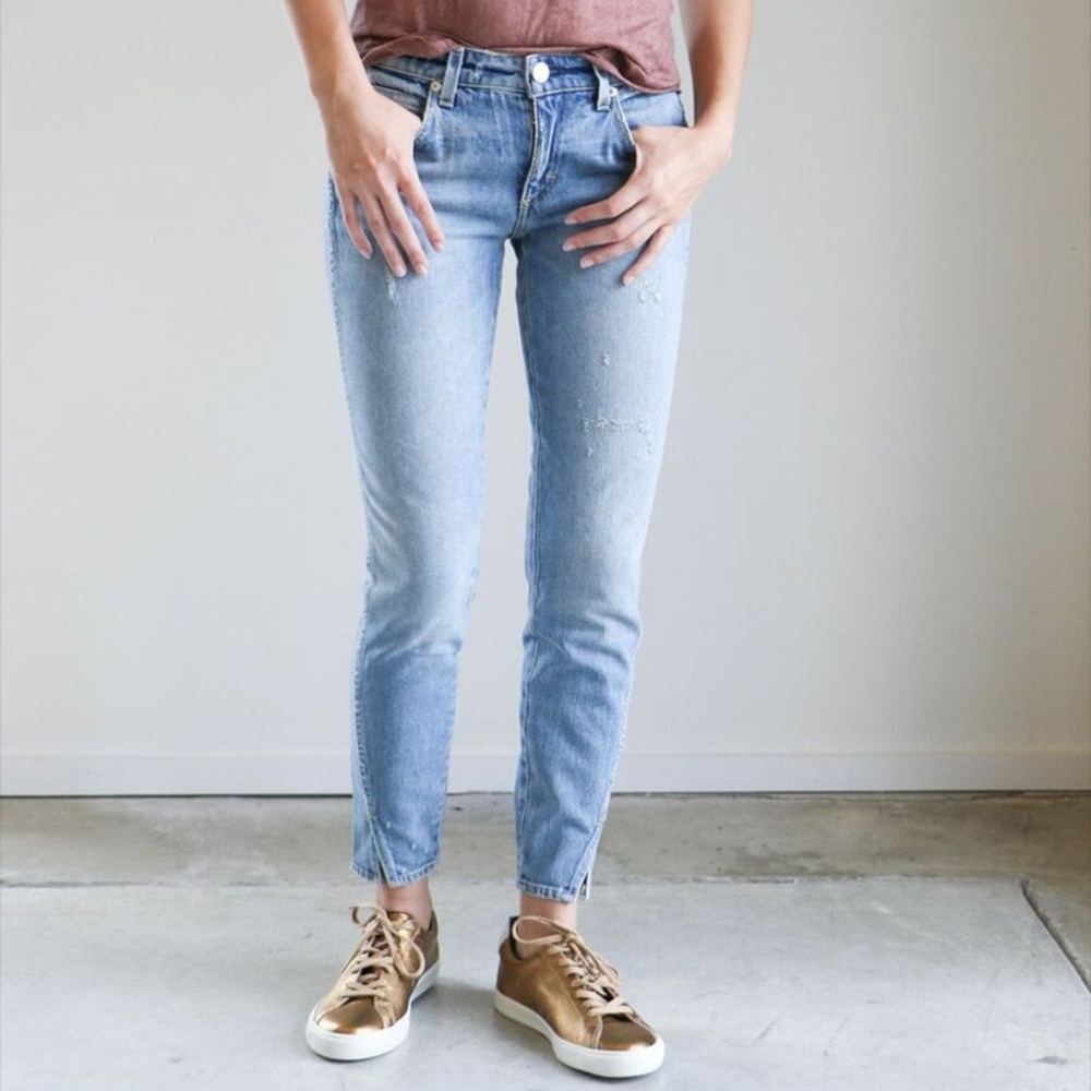 Amo Twist Crop Skinny Jeans in Sweet Cheeks 26